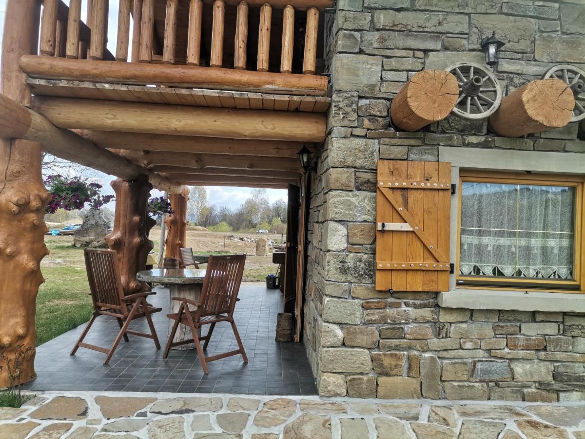 Cabana Casa De Piatra, De La Mara Deseşti Exteriör bild