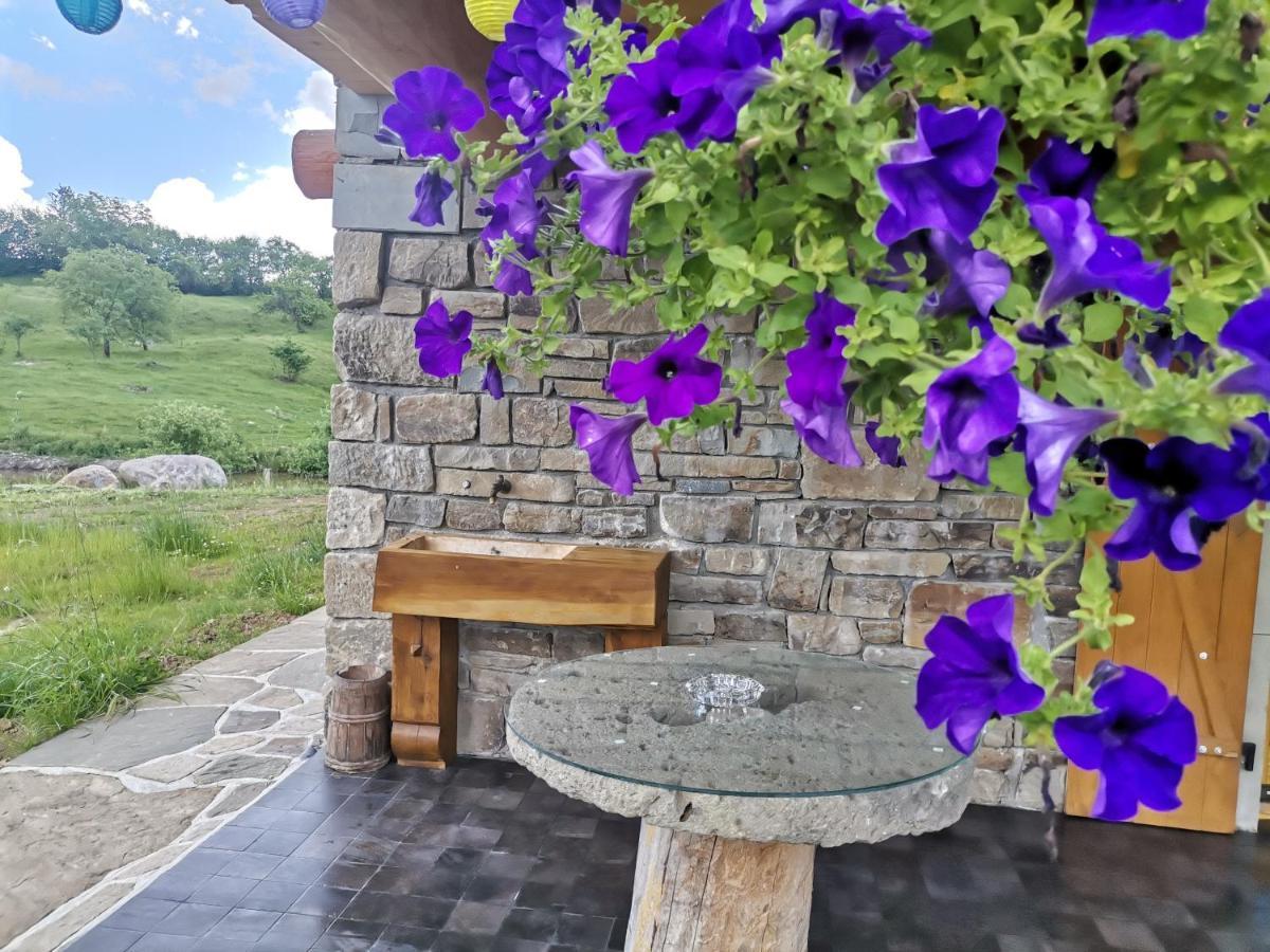 Cabana Casa De Piatra, De La Mara Deseşti Exteriör bild