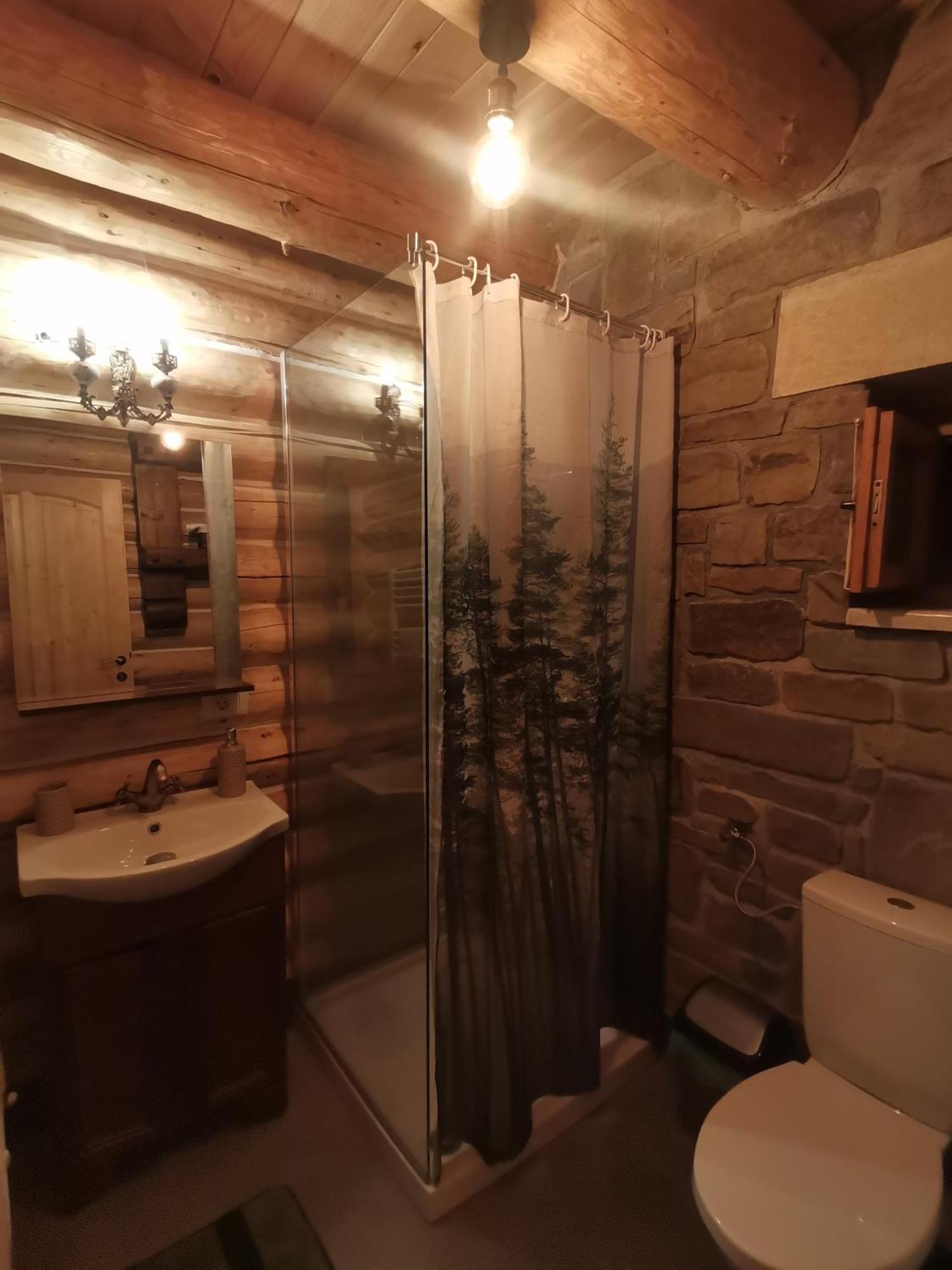 Cabana Casa De Piatra, De La Mara Deseşti Exteriör bild